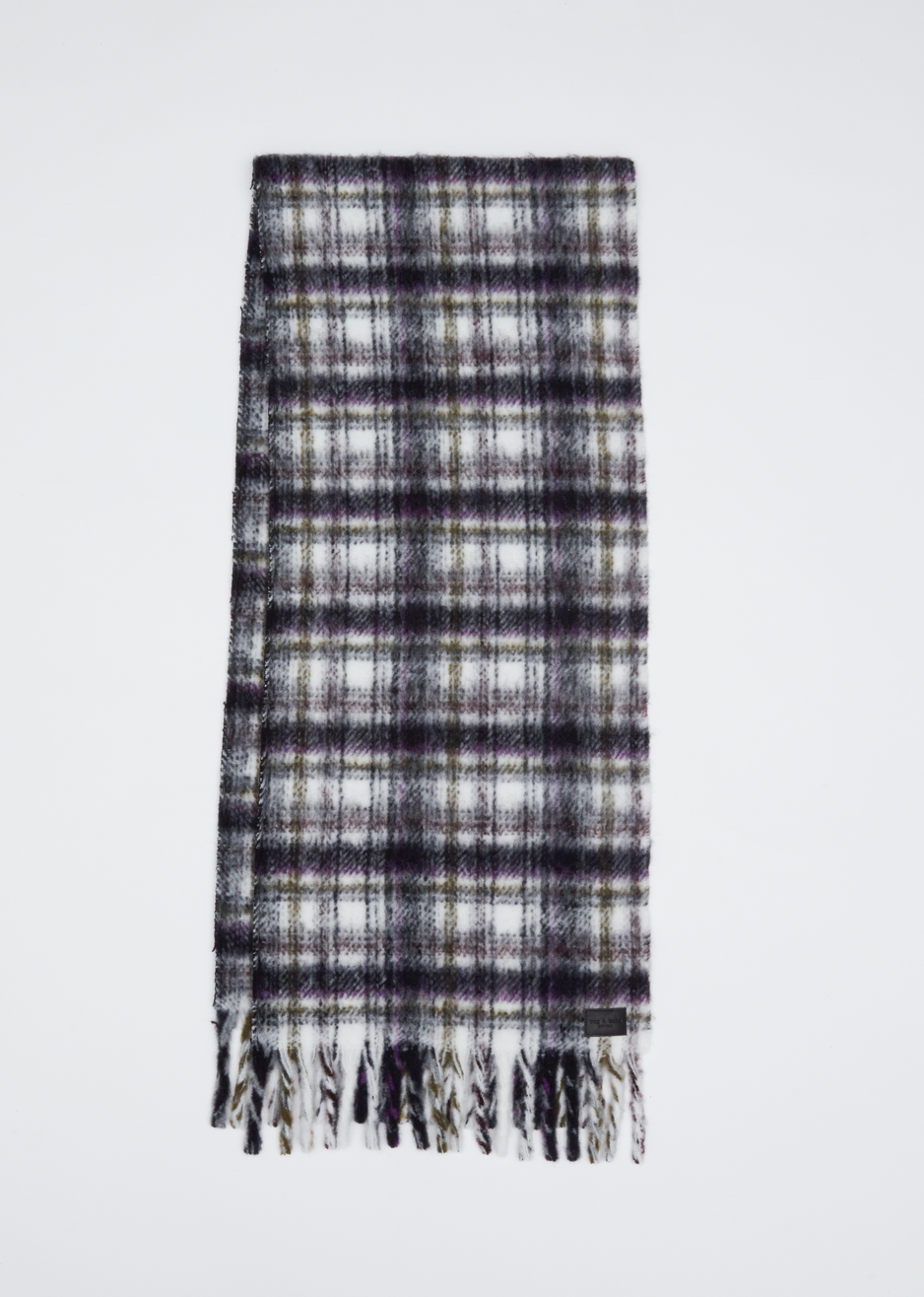 Tyler Scarf