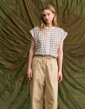 Load image into Gallery viewer, Amandine Blouse Cream Plaid
