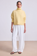 Ari Cropped Turtle - Straw