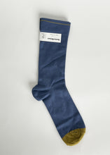 Load image into Gallery viewer, Solid Crew Socks
