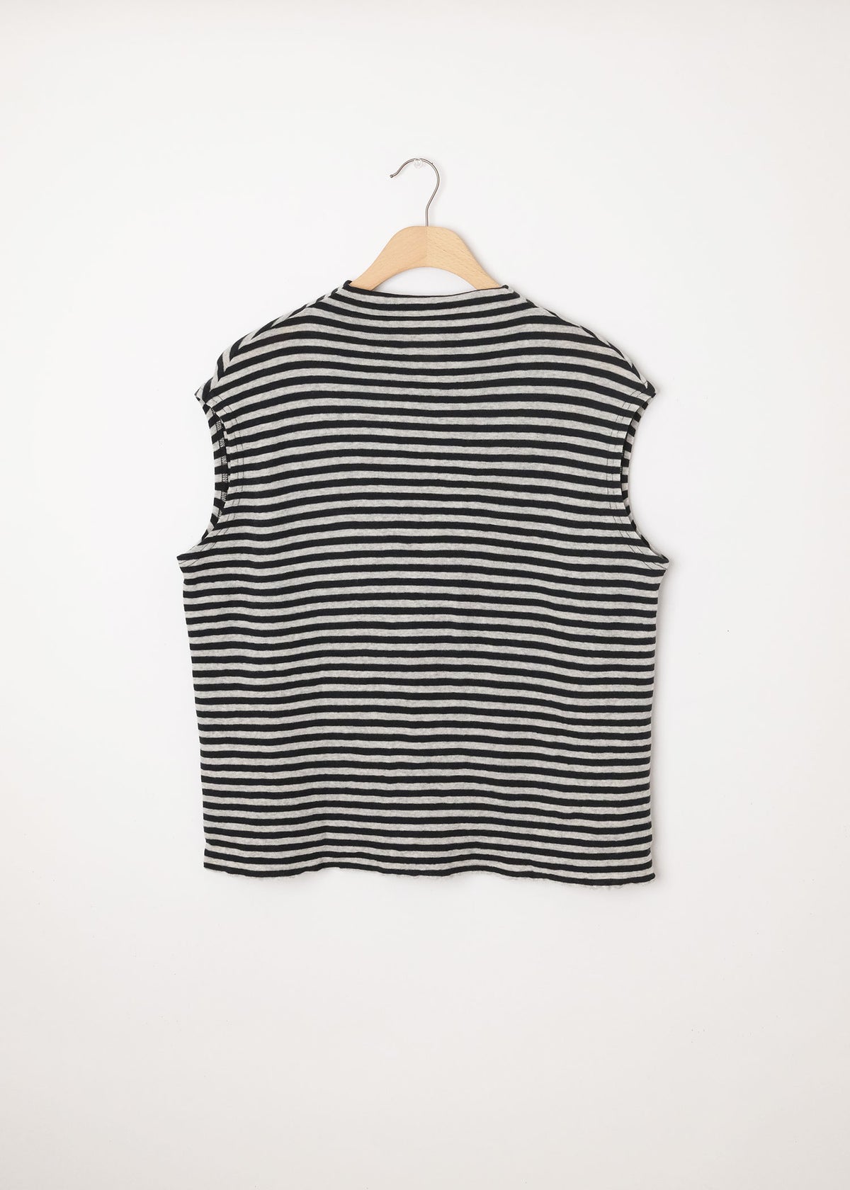Vest Drape Neck Caviar/Dawn Grey