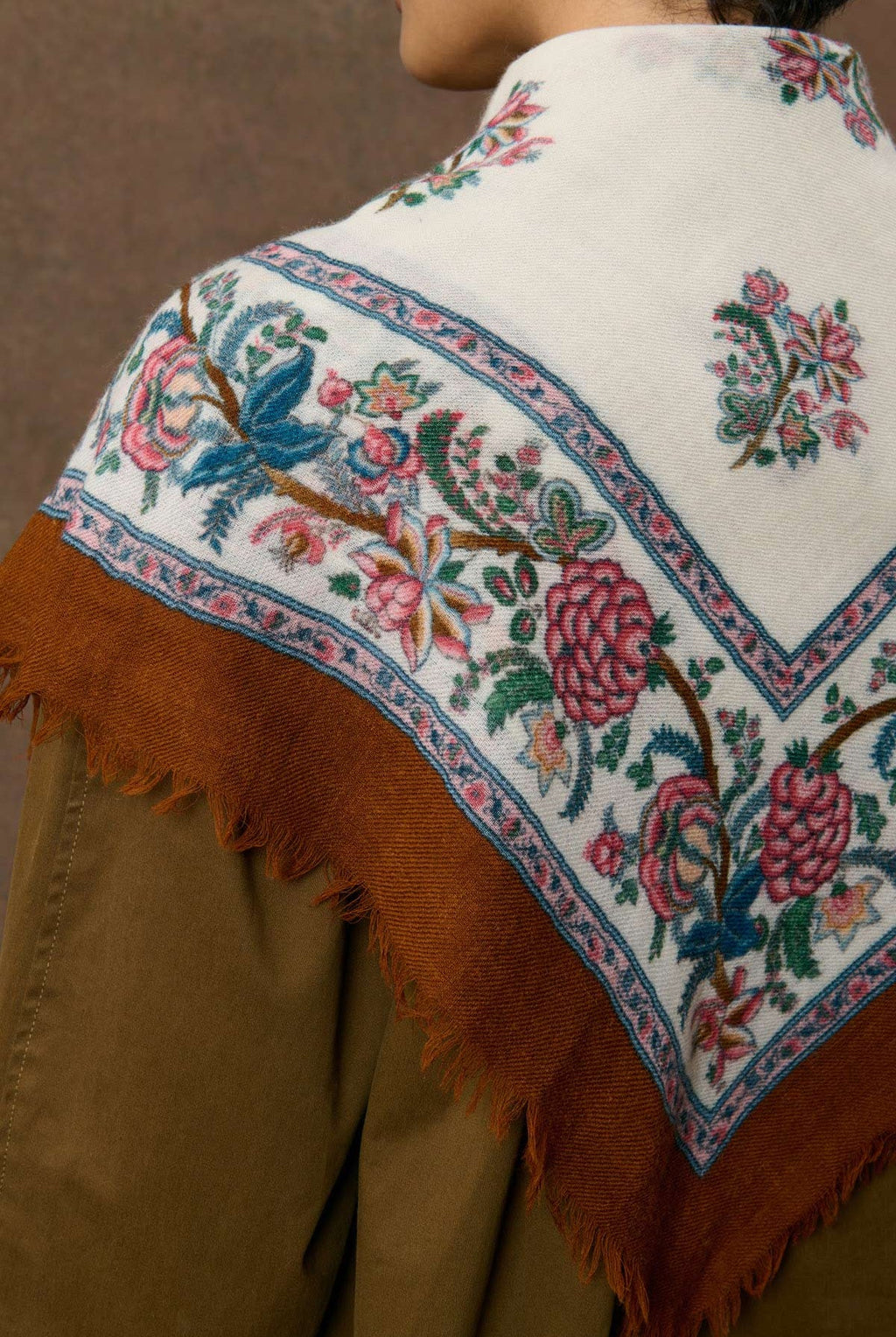 Scarf Mekness
