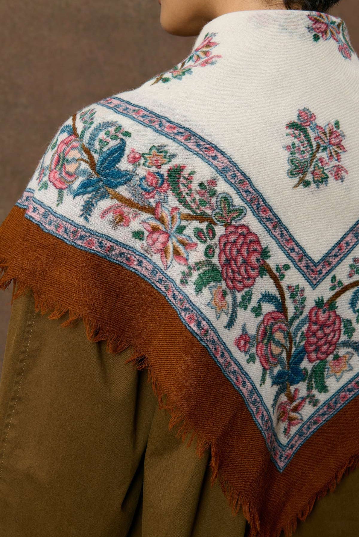 Scarf Mekness