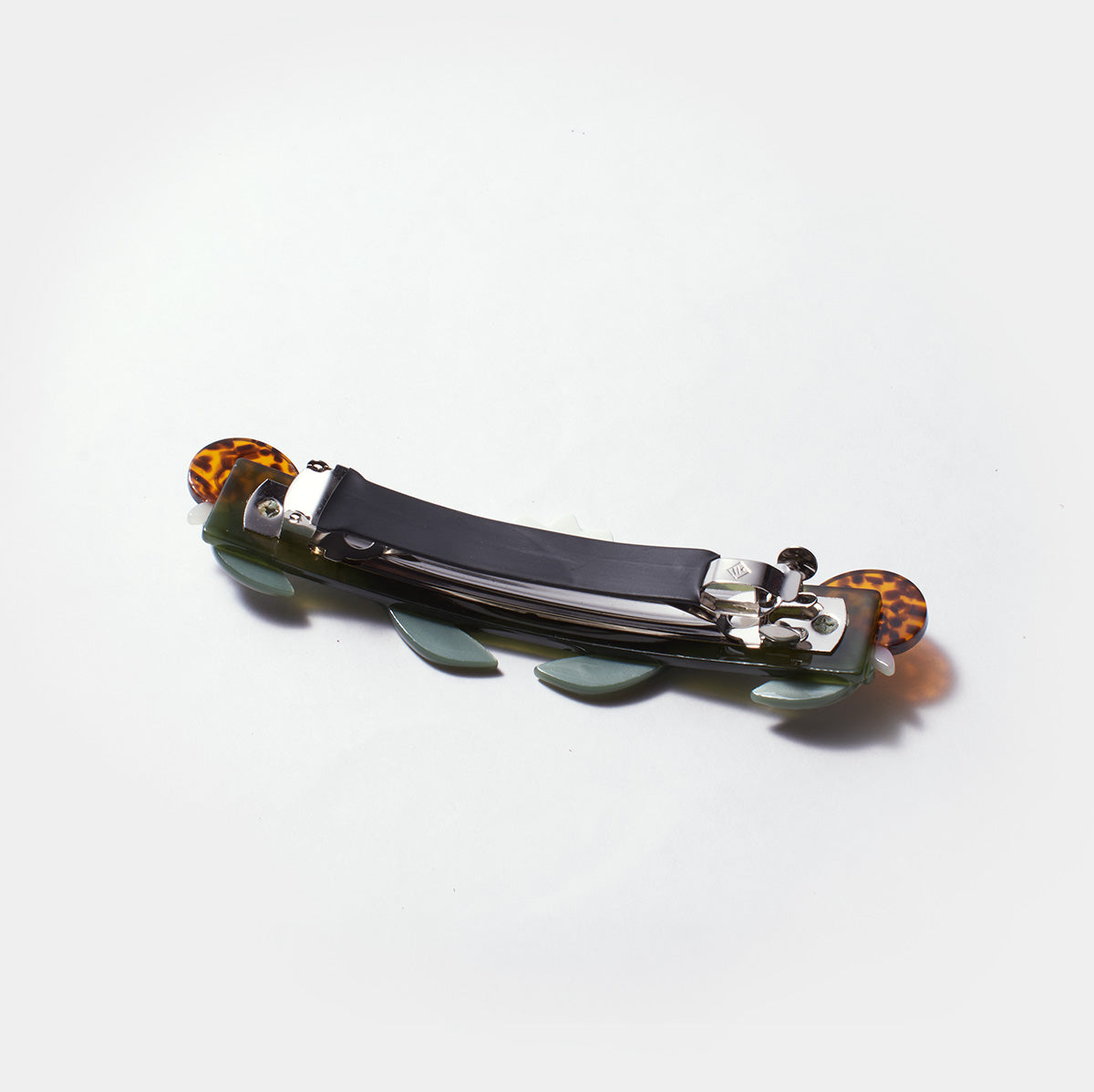 Broceliande Barrette Lotus Snails