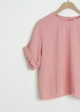 Load image into Gallery viewer, Carson Top - Pink Rose
