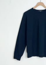 Load image into Gallery viewer, Airy Wool Crew Neck Pullover - Black
