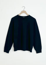 Load image into Gallery viewer, Airy Wool Crew Neck Pullover - Black
