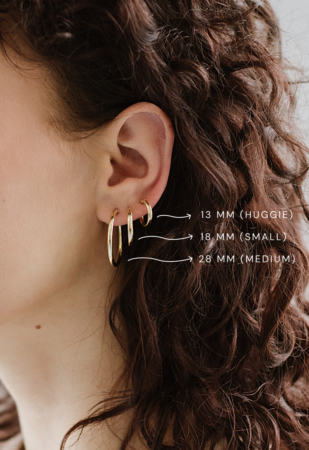 Anna Small Hoops Gold