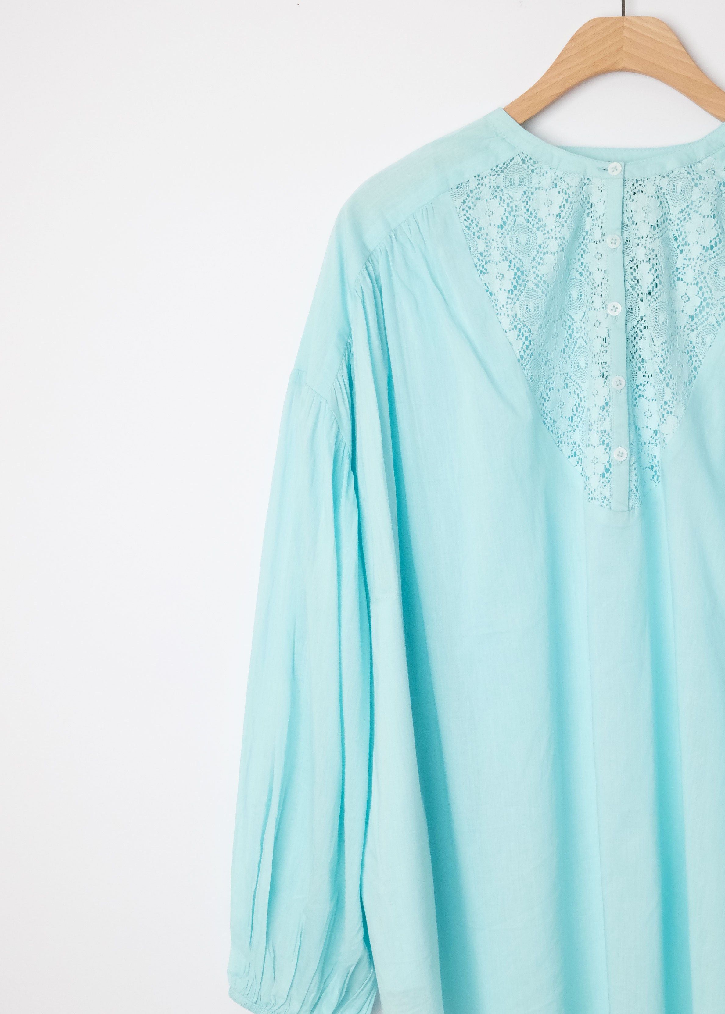 Bella Blouse