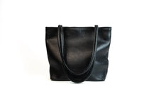 Load image into Gallery viewer, Leather Everyday Tote
