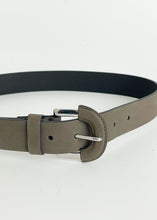 Load image into Gallery viewer, Leather Wrap Borrelo Belt Waist - Taupe
