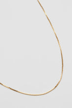 Load image into Gallery viewer, Box Chain in Gold
