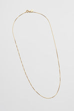 Load image into Gallery viewer, Box Chain in Gold
