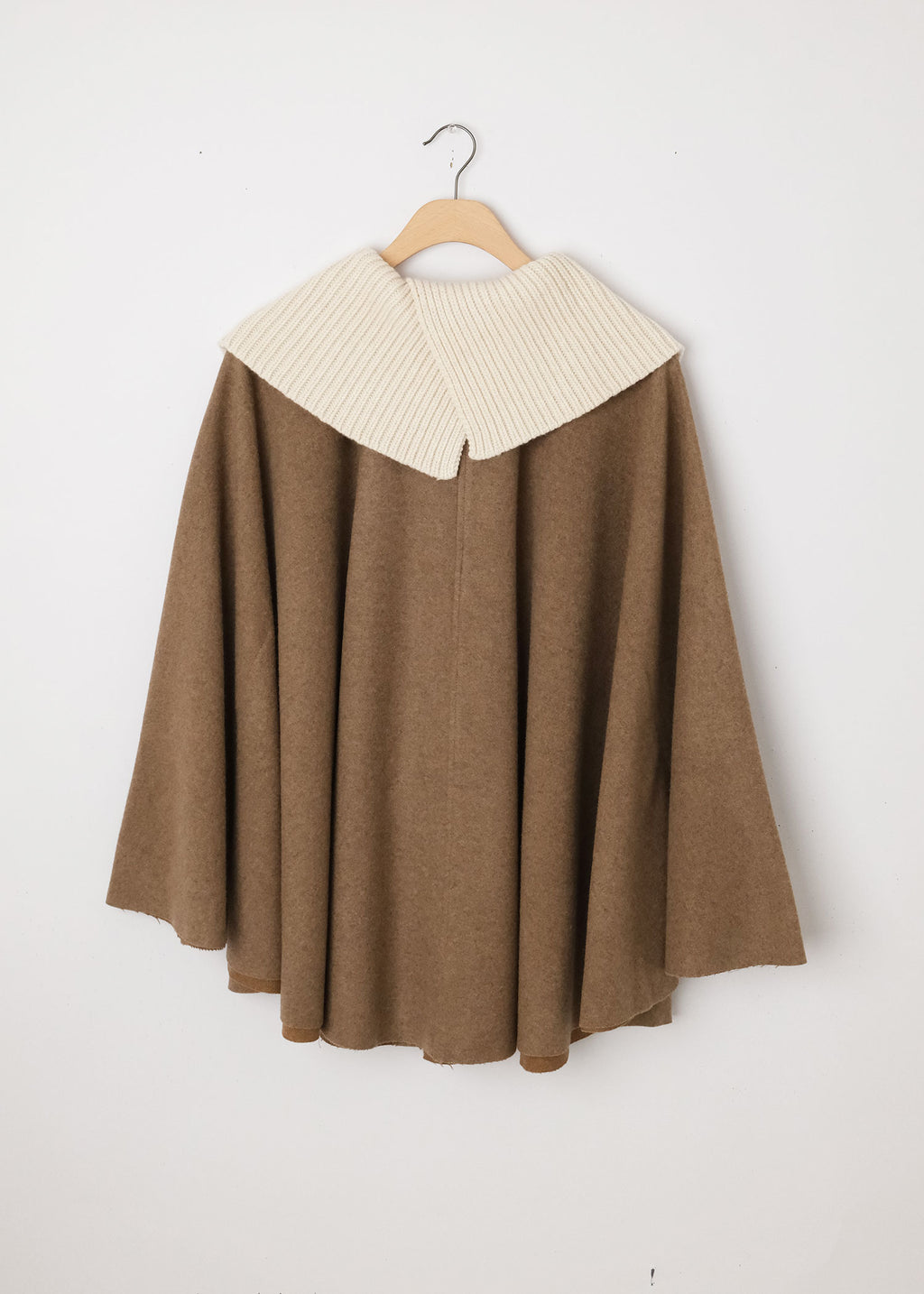Knitted Collar Cape