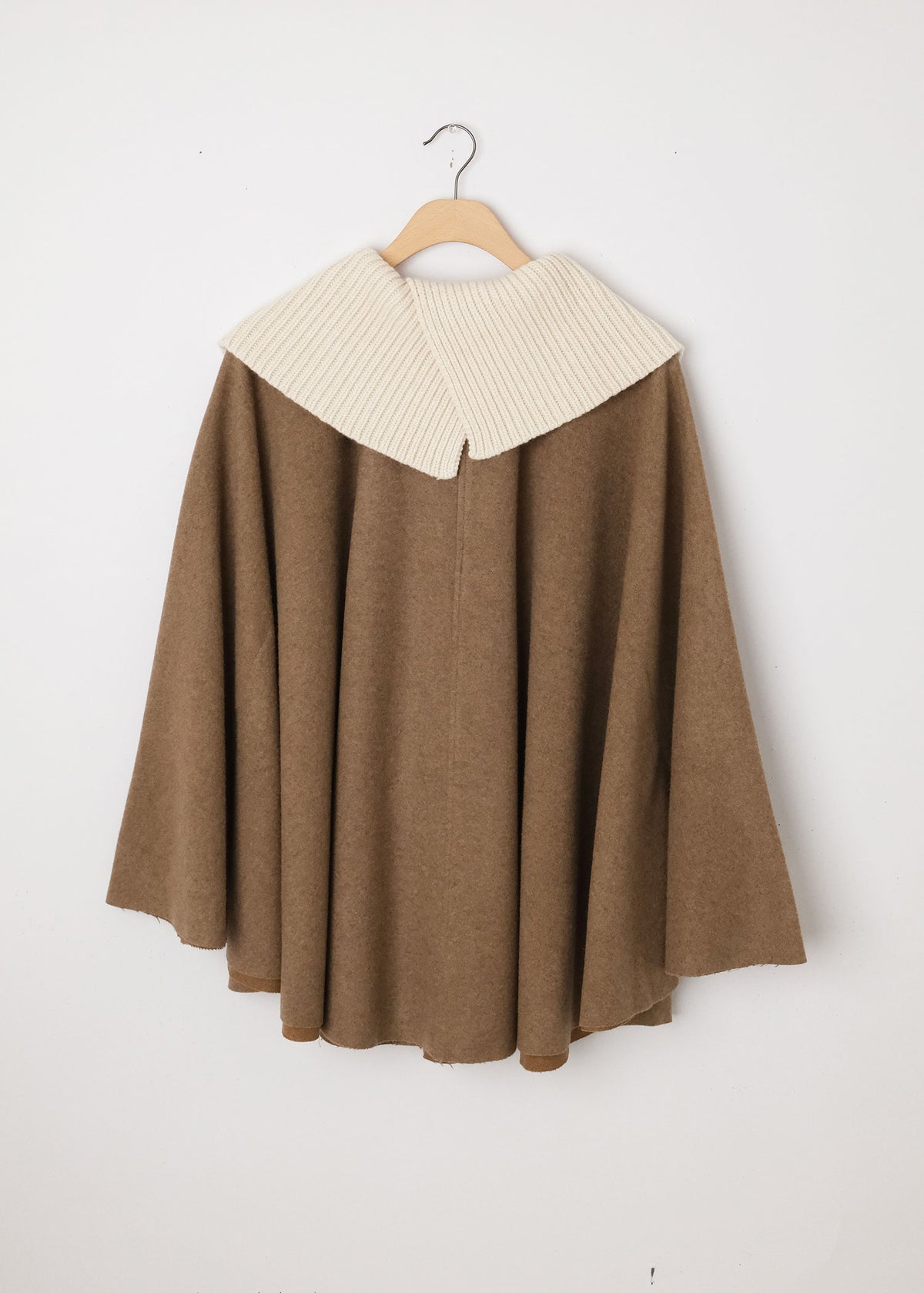 Knitted Collar Cape