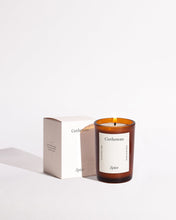 Load image into Gallery viewer, Cardamom Spice Fall Candle
