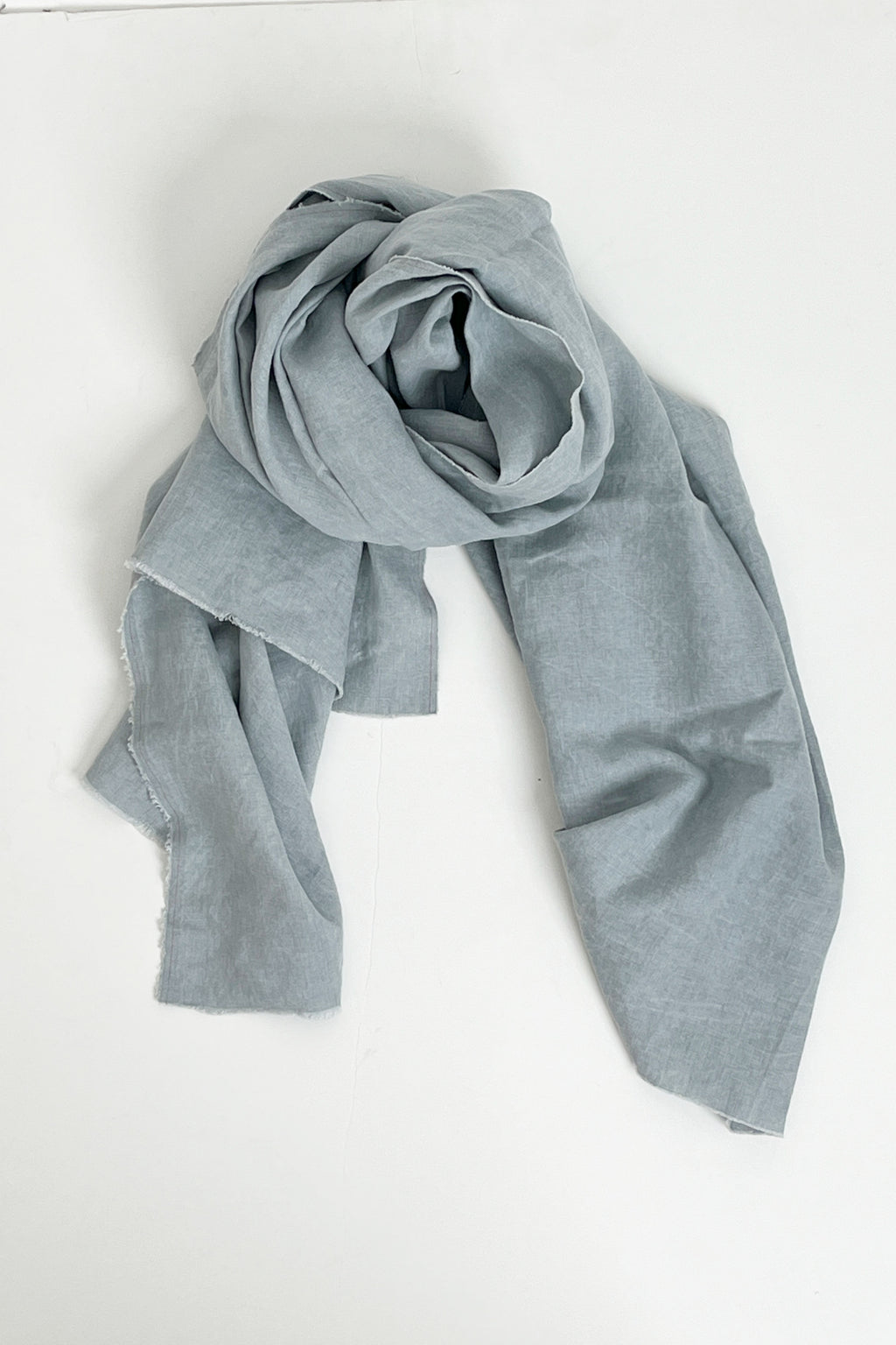 Dingin Scarf