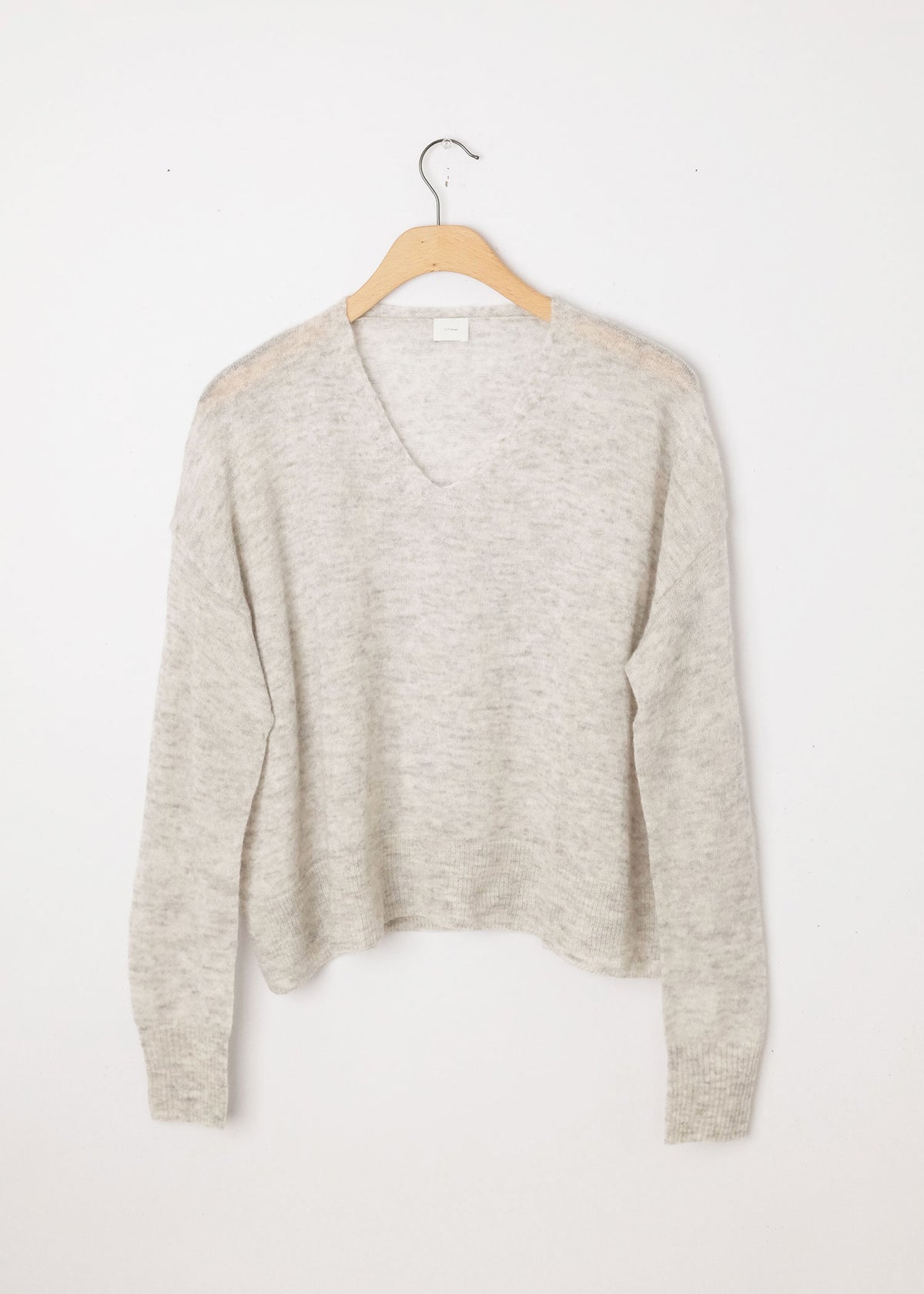 Lighweight Pullover Light Grey