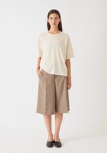 Load image into Gallery viewer, Hazel Superfine Cashmere Top - Ivory

