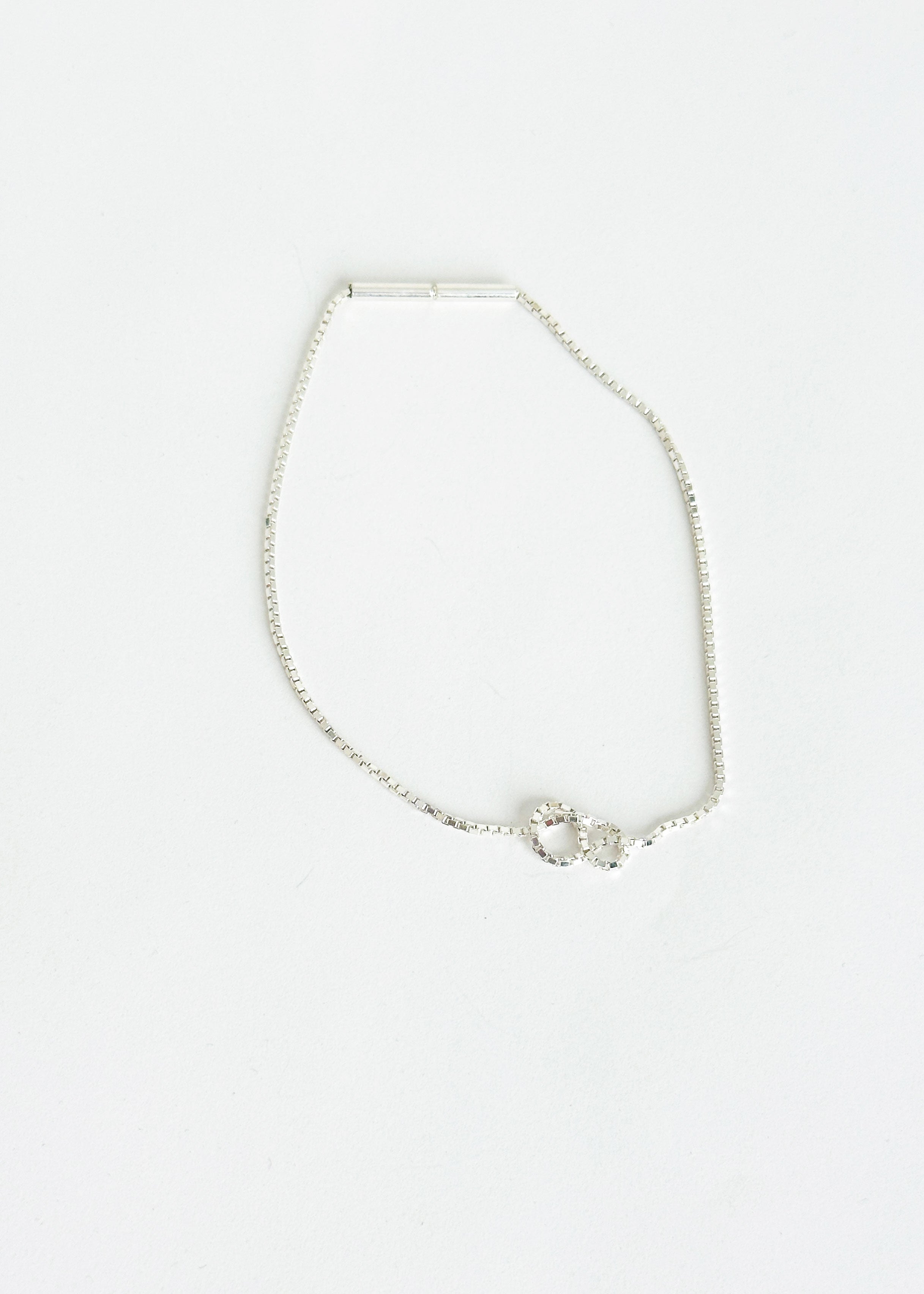 Fine Bracelet Infinity Cubic - 17.5