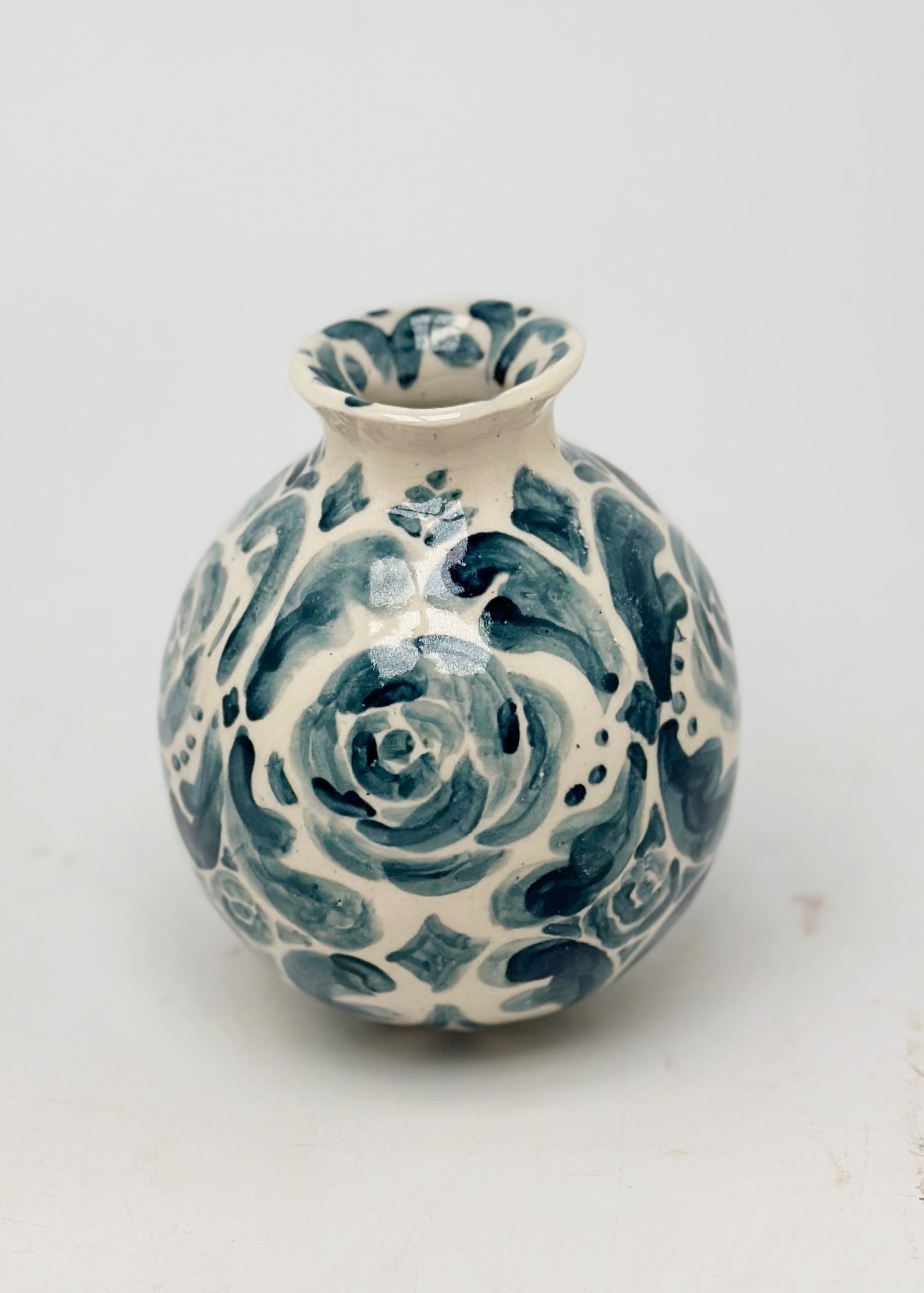 Small Damask Vase Blue