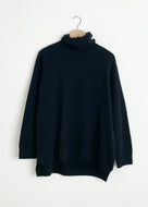 Fine Wool Loose Turtleneck Pullover - Black