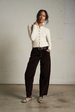 Load image into Gallery viewer, Maureen Fitted Cardigan - Sugar
