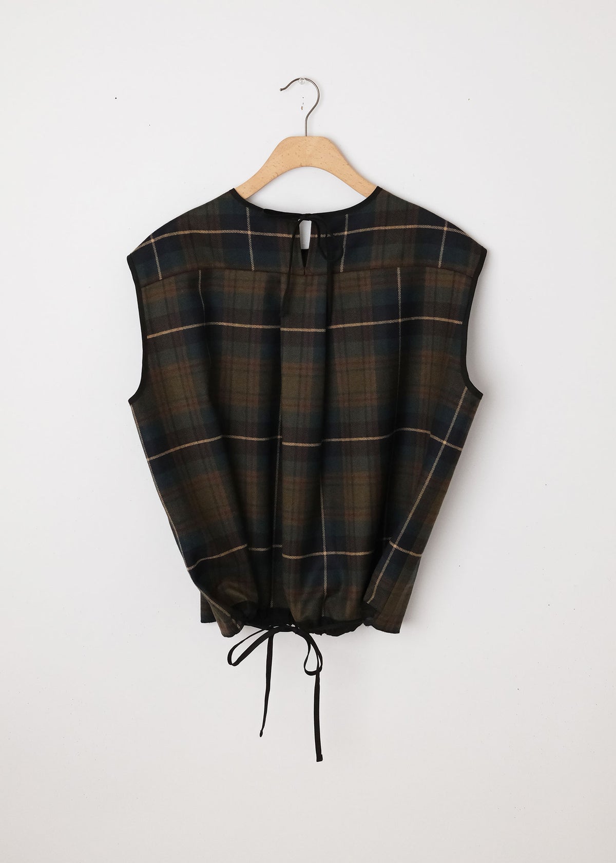 Sleveless Box Top Military Check