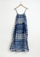 Load image into Gallery viewer, Pia Dress
