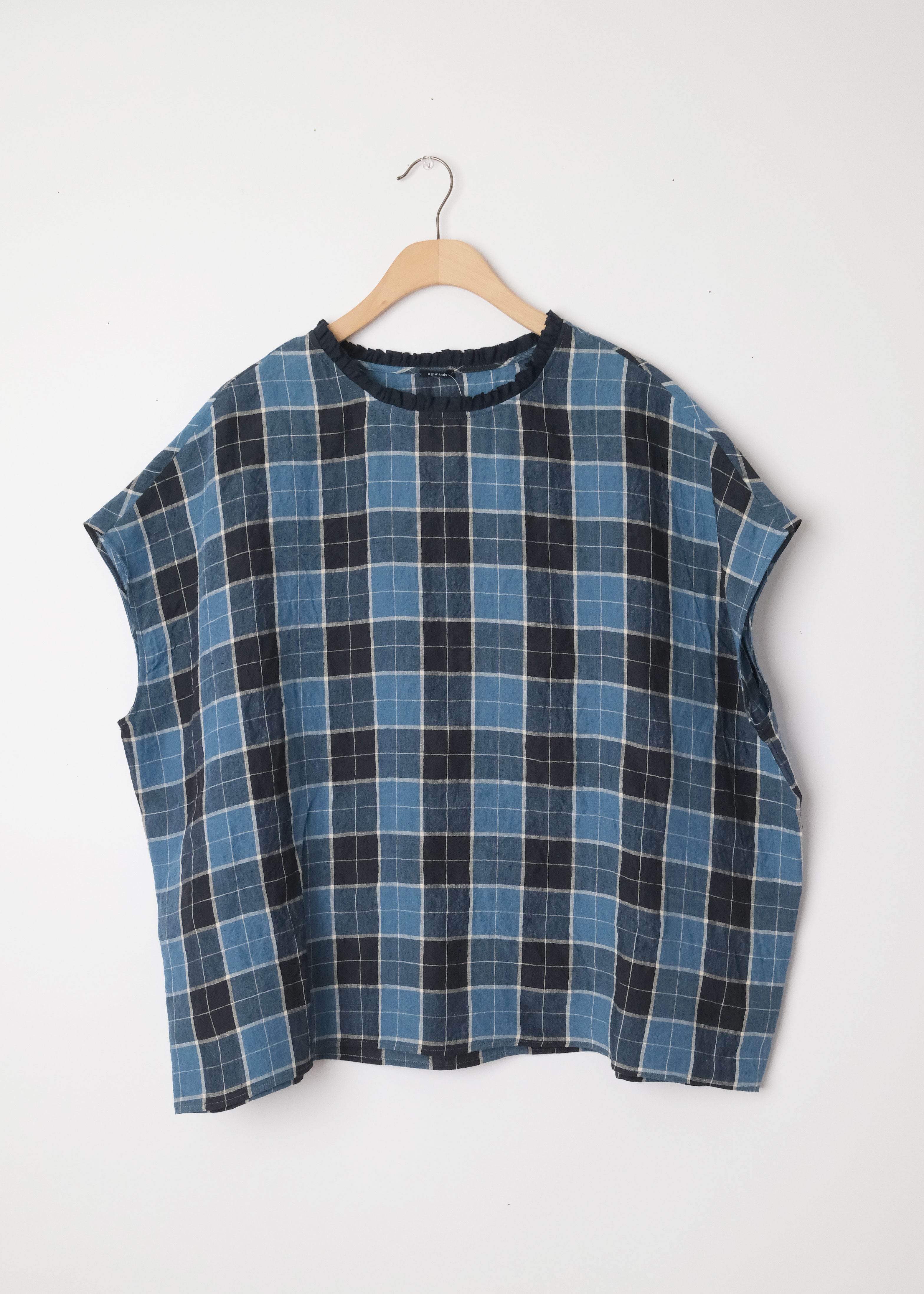 Ruffle Edge Trim Plaid Top