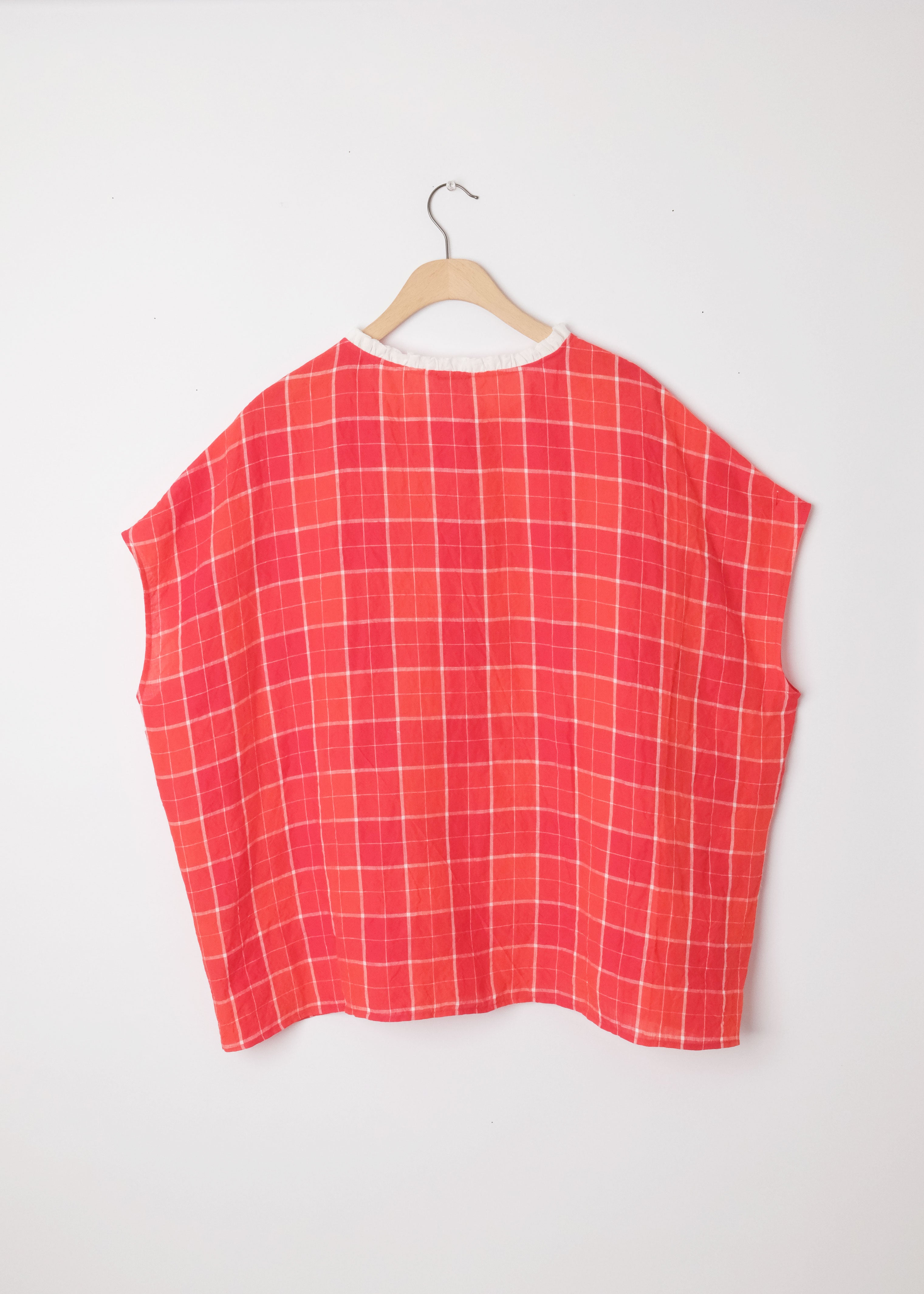 Ruffle Edge Trim Plaid Top