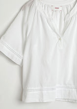 Load image into Gallery viewer, Sadie Top - White

