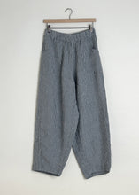 Load image into Gallery viewer, Seamly Linen Pants Steel Blue
