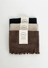 Load image into Gallery viewer, Silk Wool Neck Warmer
