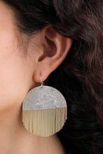 Load image into Gallery viewer, Peach Earrings
