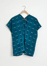 Load image into Gallery viewer, Studio Box Top - Teal
