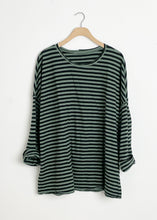 Load image into Gallery viewer, Oversized T-Shirt O/S
