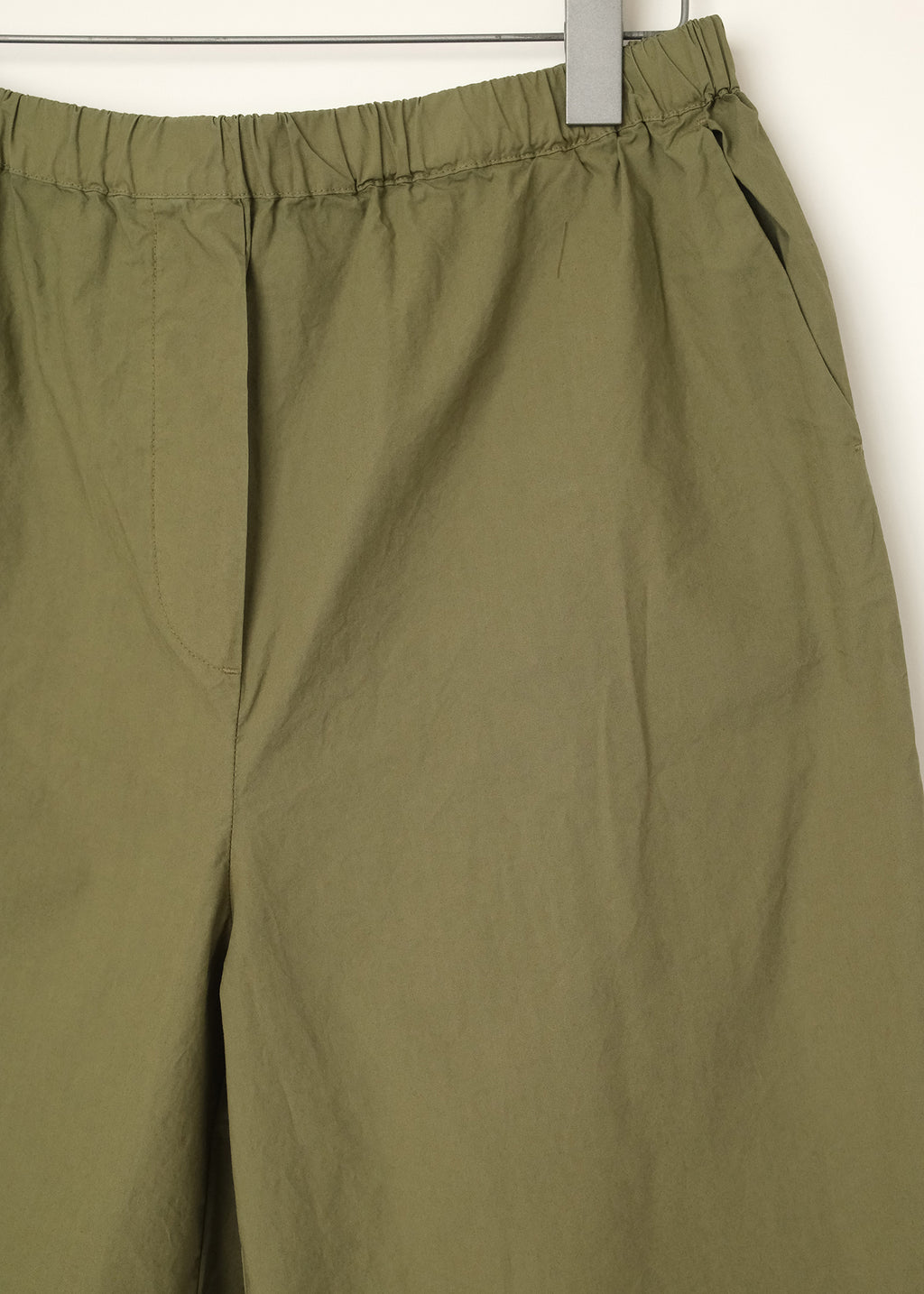 Tomoko Shorts in Kale