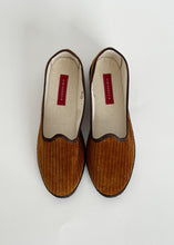 Load image into Gallery viewer, Corduroy Velvet Slip On Flats
