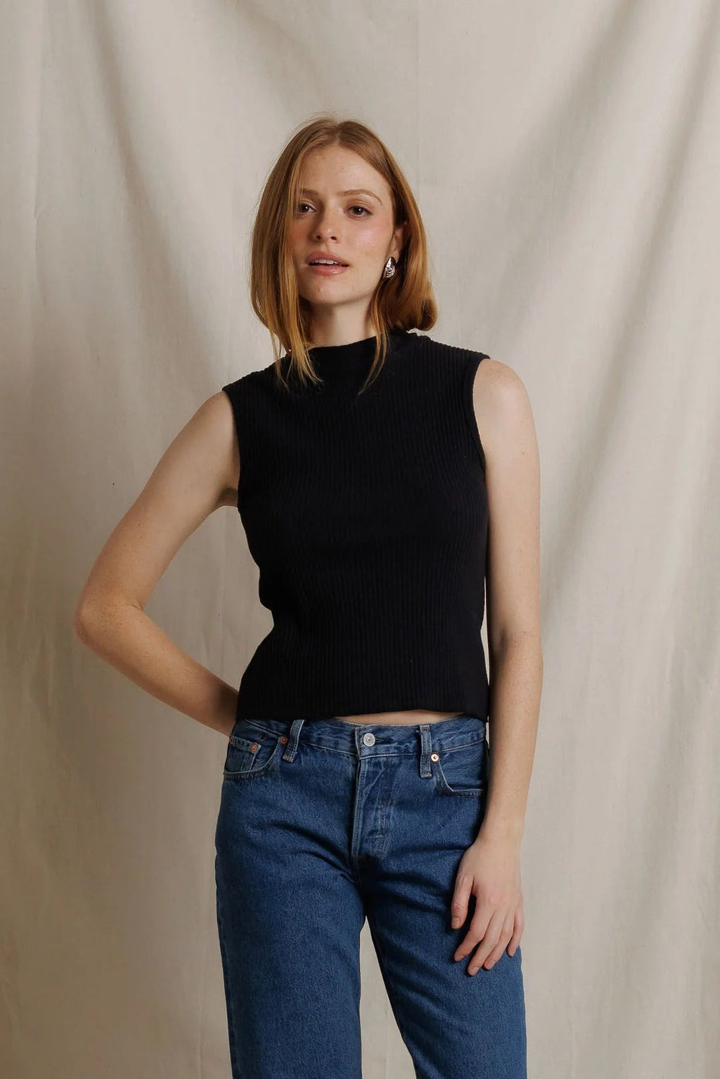 Violet Tank Black