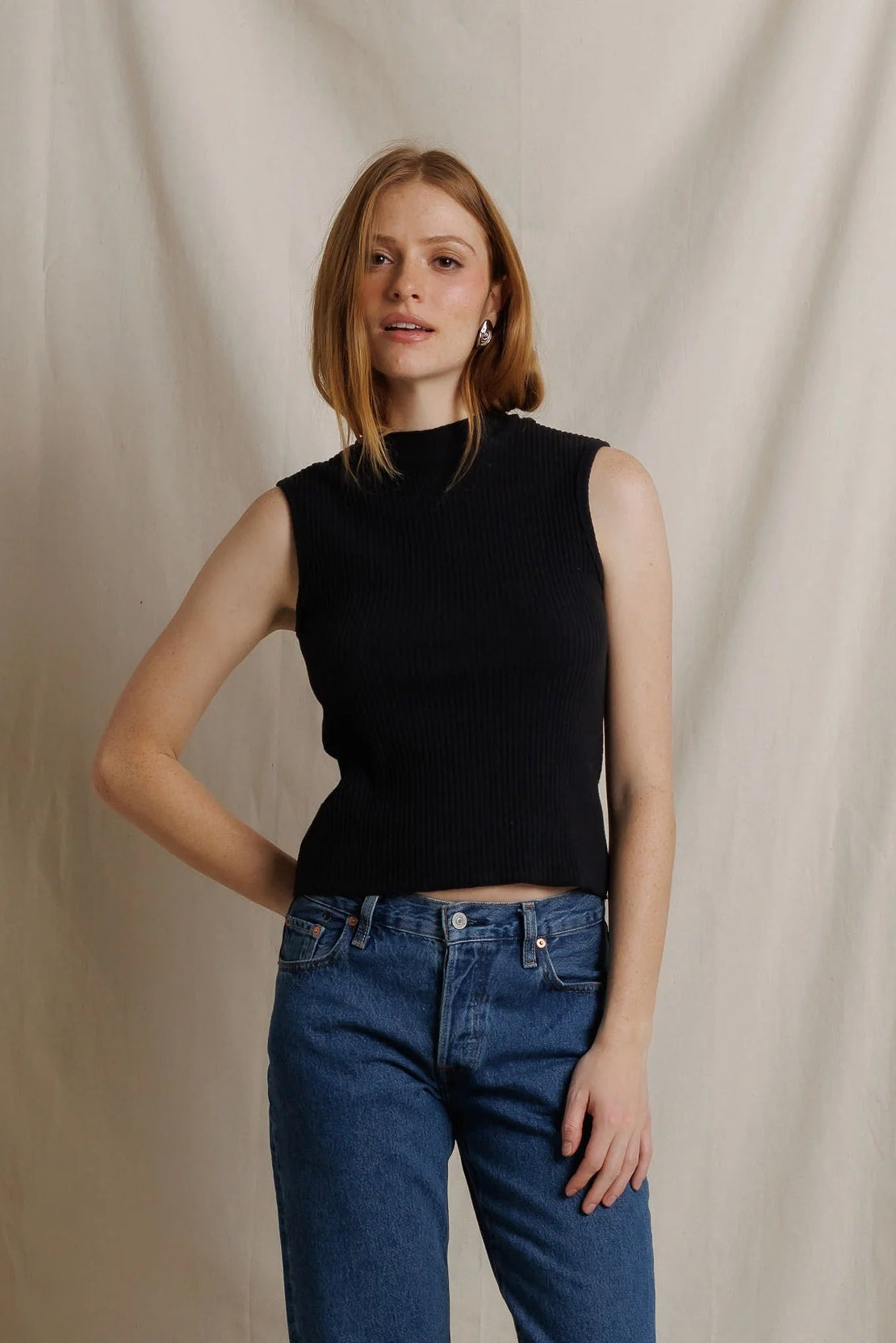 Violet Tank Black