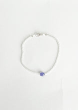 Load image into Gallery viewer, White Topaz &amp; Tanzanite Bead Bracelet
