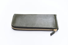 Load image into Gallery viewer, Long Leather Zip Wallet
